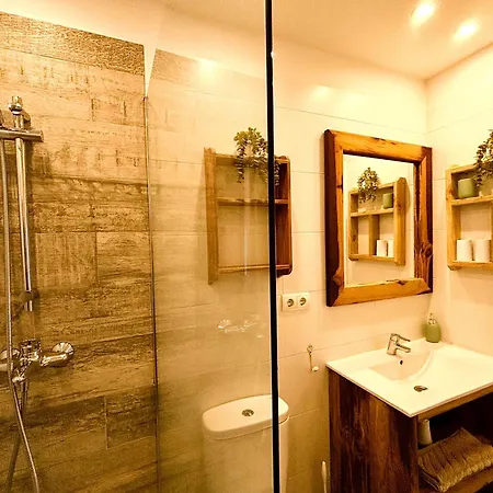 Linda Vista * Marbellac