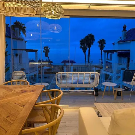 Linda Vista Apartment
